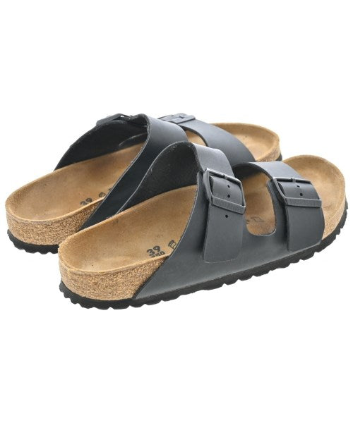 BIRKENSTOCK รองเท้าแตะ