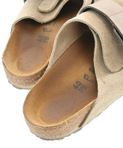 BIRKENSTOCK รองเท้าแตะ