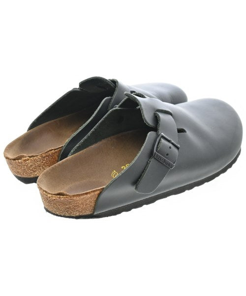 BIRKENSTOCK รองเท้าแตะ