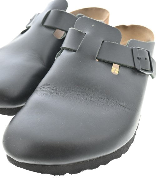 BIRKENSTOCK รองเท้าแตะ