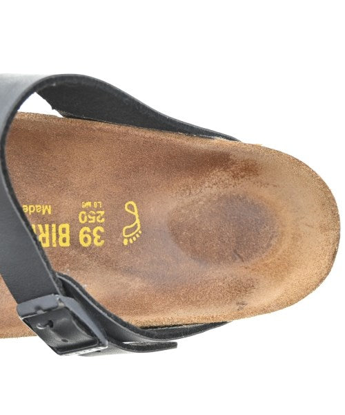 BIRKENSTOCK รองเท้าแตะ