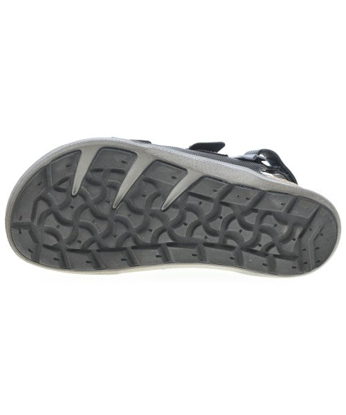 BIRKENSTOCK รองเท้าแตะ
