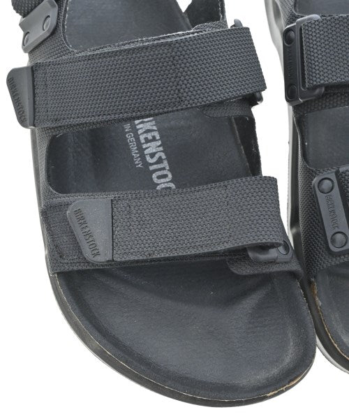 BIRKENSTOCK รองเท้าแตะ