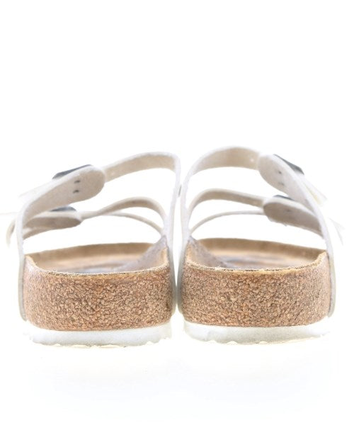 BIRKENSTOCK รองเท้าแตะ