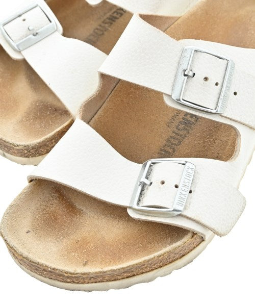 BIRKENSTOCK รองเท้าแตะ