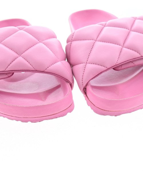 BIRKENSTOCK รองเท้าแตะ