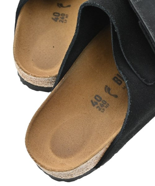 BIRKENSTOCK รองเท้าแตะ