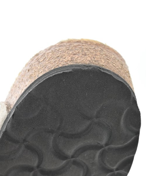 BIRKENSTOCK รองเท้าแตะ