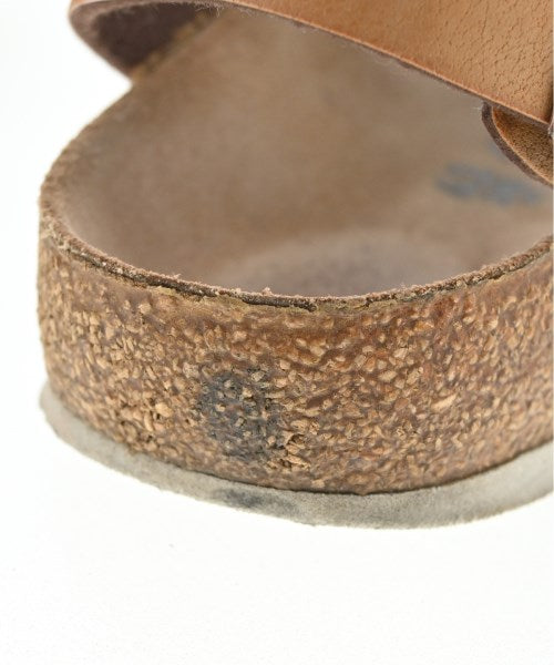 BIRKENSTOCK รองเท้าแตะ