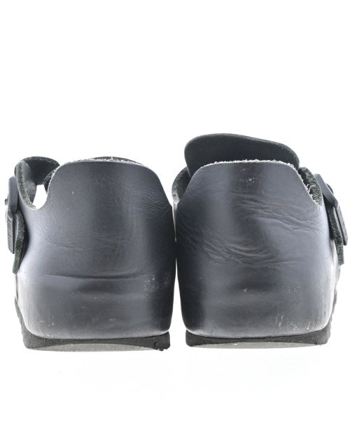 BIRKENSTOCK รองเท้าแตะ