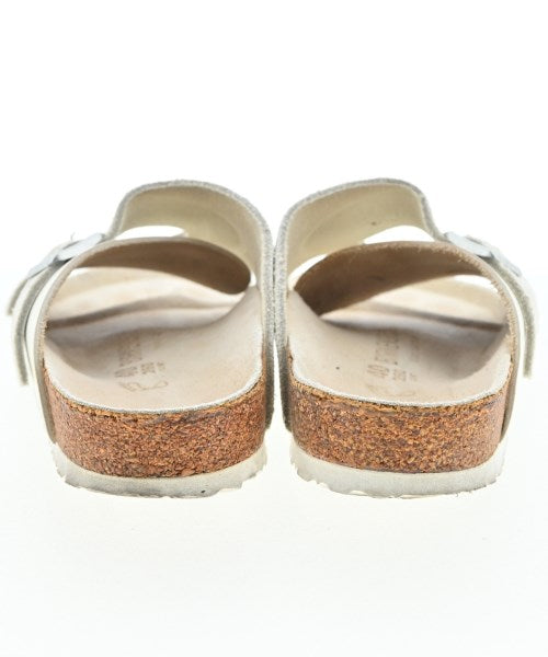 BIRKENSTOCK รองเท้าแตะ