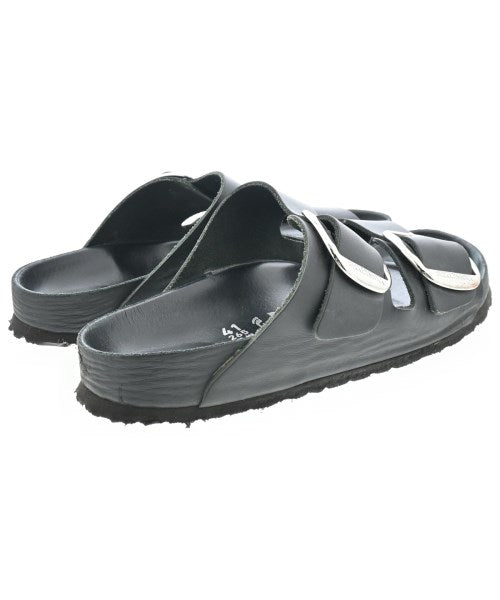 BIRKENSTOCK รองเท้าแตะ