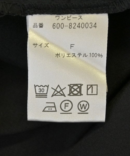 ROSE BUD ชุดเดรส