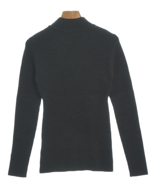 ROSE BUD เสื้อกันหนาว