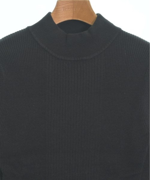 ROSE BUD เสื้อกันหนาว