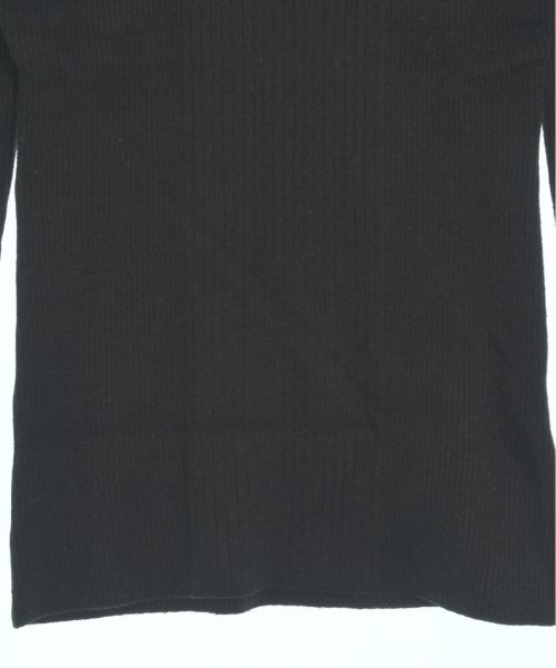 ROSE BUD เสื้อกันหนาว