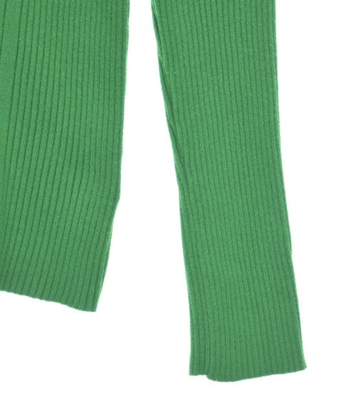 ROSE BUD เสื้อกันหนาว