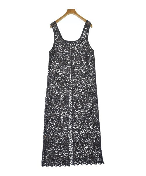 ROSE BUD ชุดเดรส