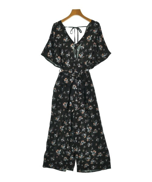 ROSE BUD ชุดเอี๊ยม/เสื้อคลุมหลวมๆ/จั๊มสูท