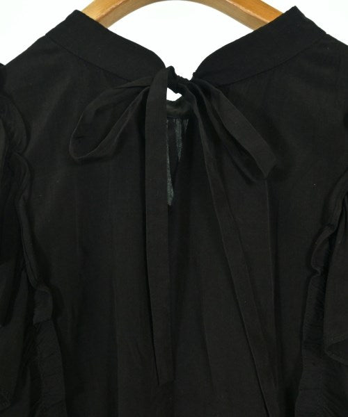 ROSE BUD เสื้อสตรี