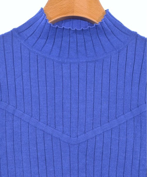 ROSE BUD เสื้อกันหนาว