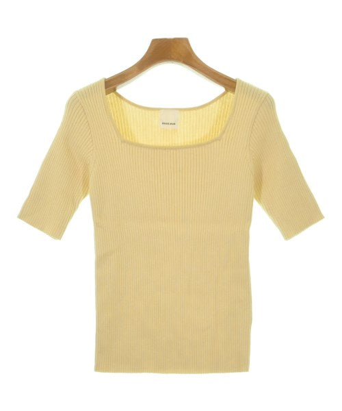 ROSE BUD เสื้อกันหนาว