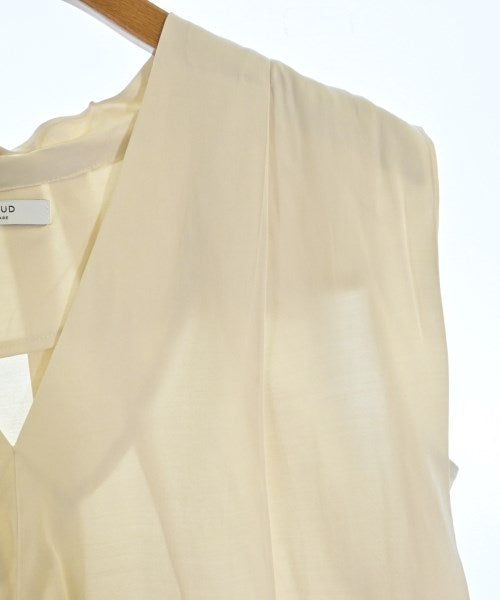 ROSE BUD เสื้อสตรี