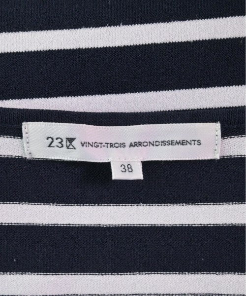 23ku เสื้อยืด/เสื้อท็อปส์