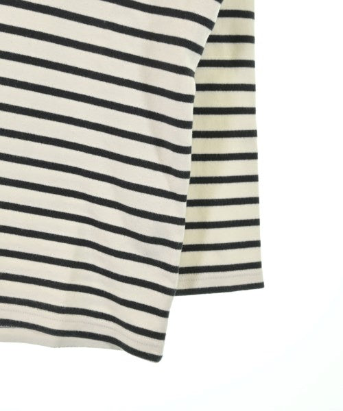 23ku เสื้อยืด/เสื้อท็อปส์