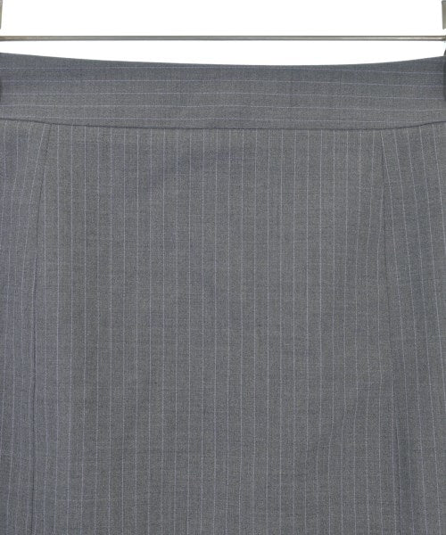 23ku กระโปรงยาวถึงเข่า