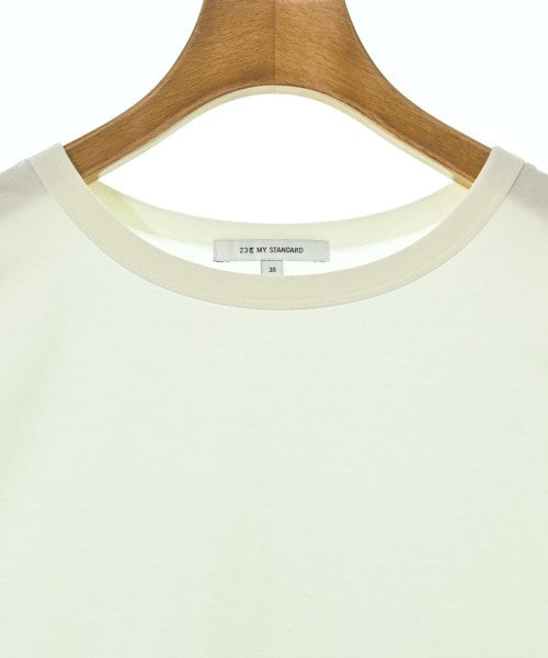 23ku เสื้อยืด/เสื้อท็อปส์