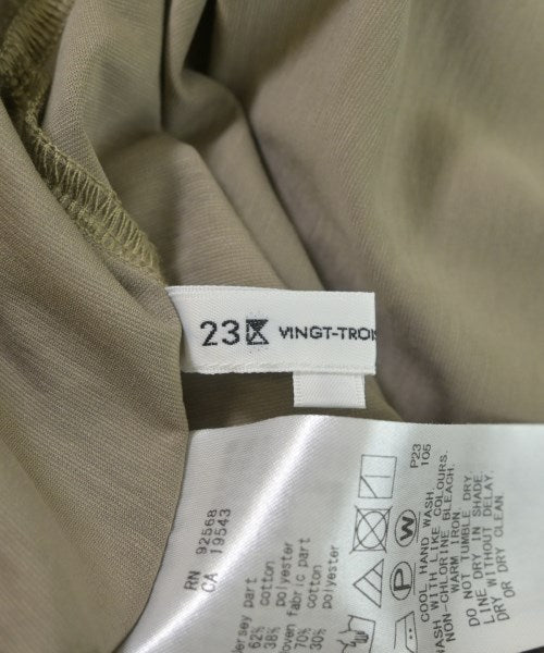 23ku เสื้อยืด/เสื้อท็อปส์
