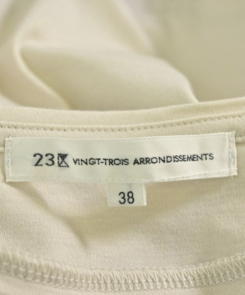 23ku เสื้อยืด/เสื้อท็อปส์