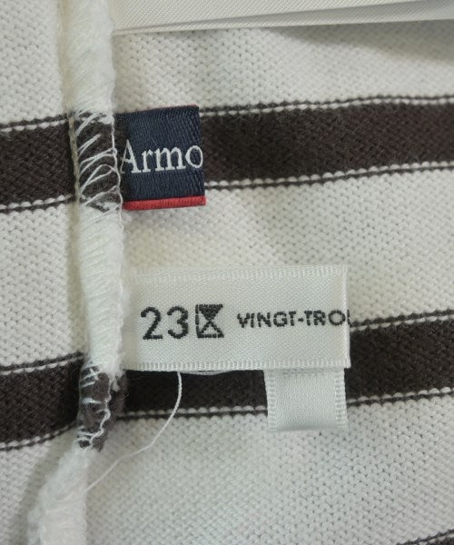 23ku เสื้อยืด/เสื้อท็อปส์