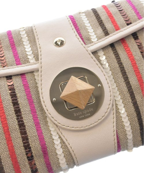 kate spade new york คลัตช์