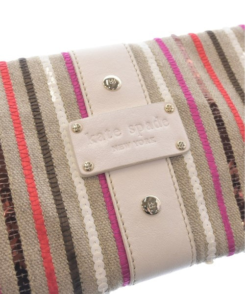 kate spade new york คลัตช์