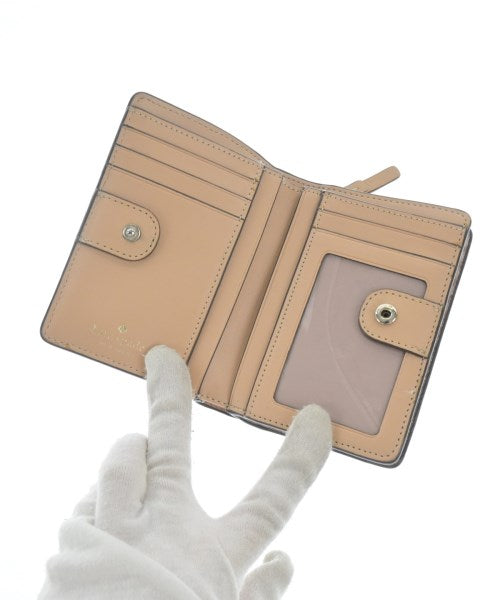 kate spade new york กระเป๋าสตางค์/กระเป๋าใส่เหรียญ