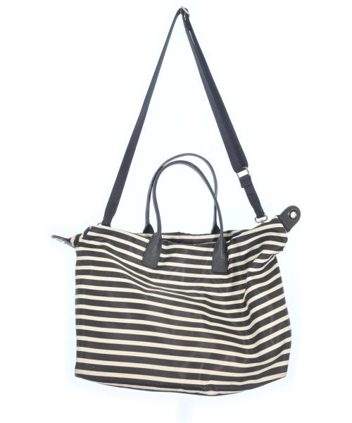 kate spade new york กระเป๋าถือขนาดใหญ่