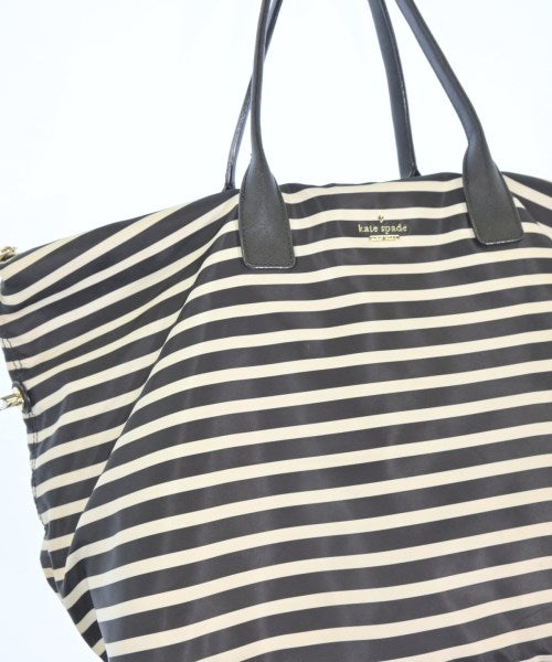 kate spade new york กระเป๋าถือขนาดใหญ่