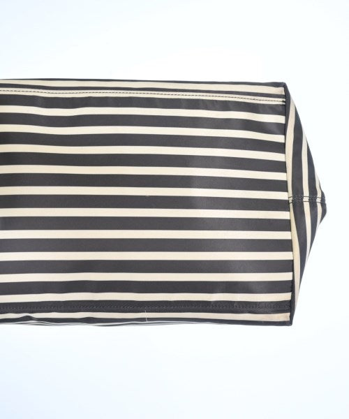 kate spade new york กระเป๋าถือขนาดใหญ่