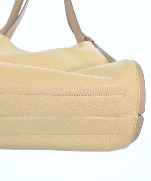 kate spade new york กระเป๋าถือขนาดใหญ่