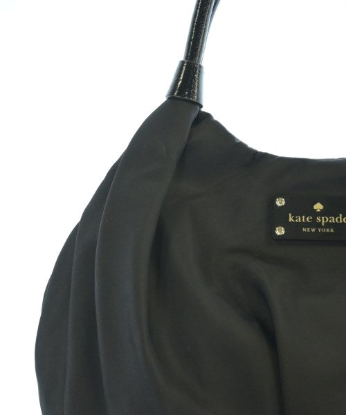 kate spade new york กระเป๋าถือขนาดใหญ่