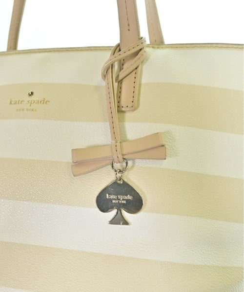 kate spade new york กระเป๋าถือขนาดใหญ่