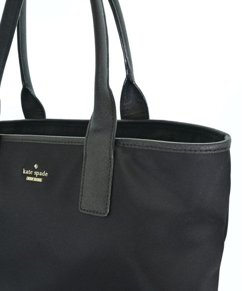 kate spade new york กระเป๋าถือขนาดใหญ่