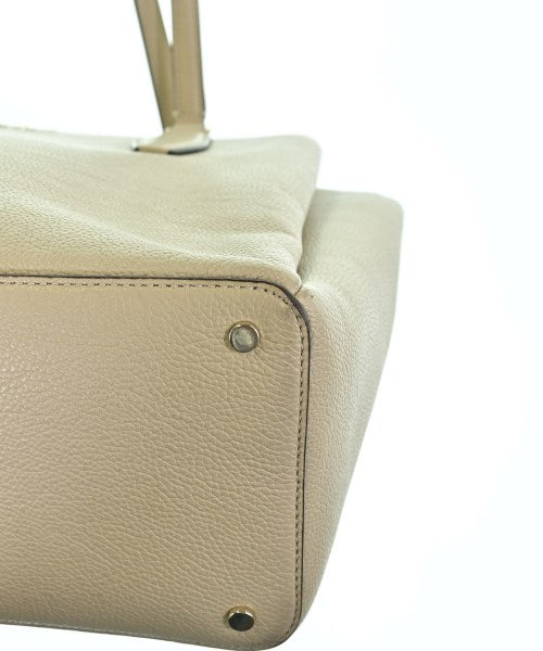 kate spade new york กระเป๋าถือขนาดใหญ่