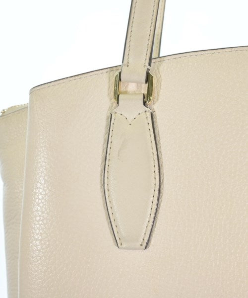 kate spade new york กระเป๋าถือขนาดใหญ่