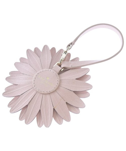 kate spade new york เครื่องประดับบนกระเป๋า