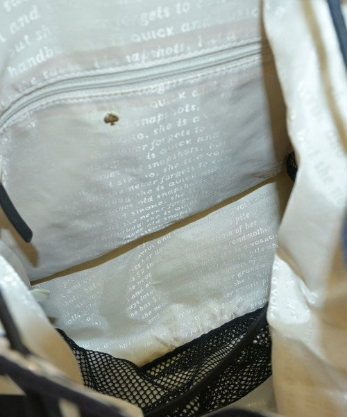 kate spade new york เป้สะพายหลัง