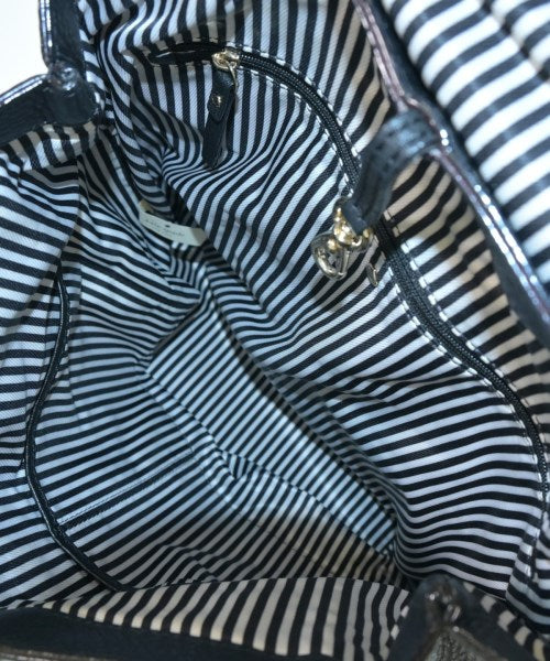 kate spade new york เป้สะพายหลัง