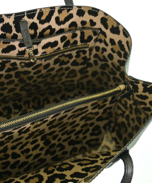 kate spade new york กระเป๋าถือขนาดใหญ่
